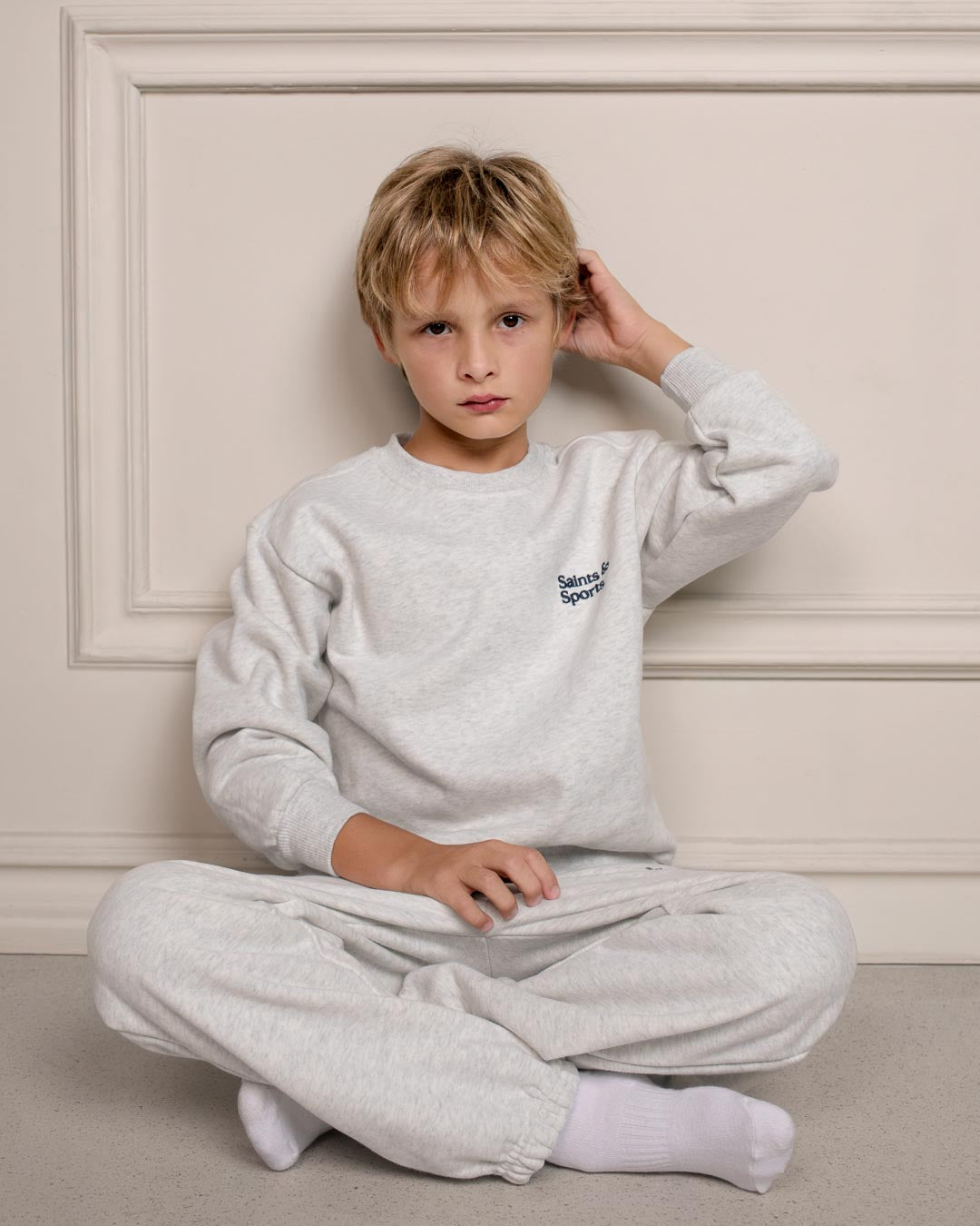 SaintsWeight™ 450 Junior Classic Sweatshirt Heather Grey (Model 3) - Saints & Sports